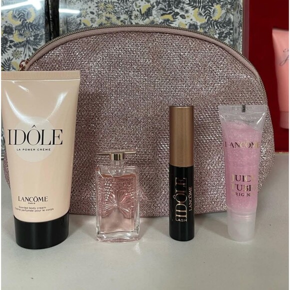 Lancome Body creme, Mascara parfum, lip gloss with free pouch NEW - Picture 1 of 3